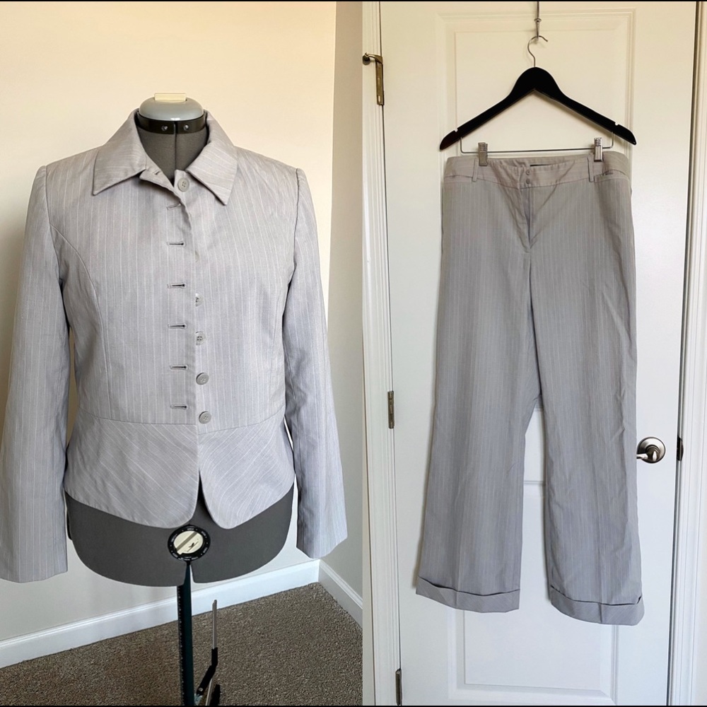 Apostrophe light gray pinstripe pantsuit